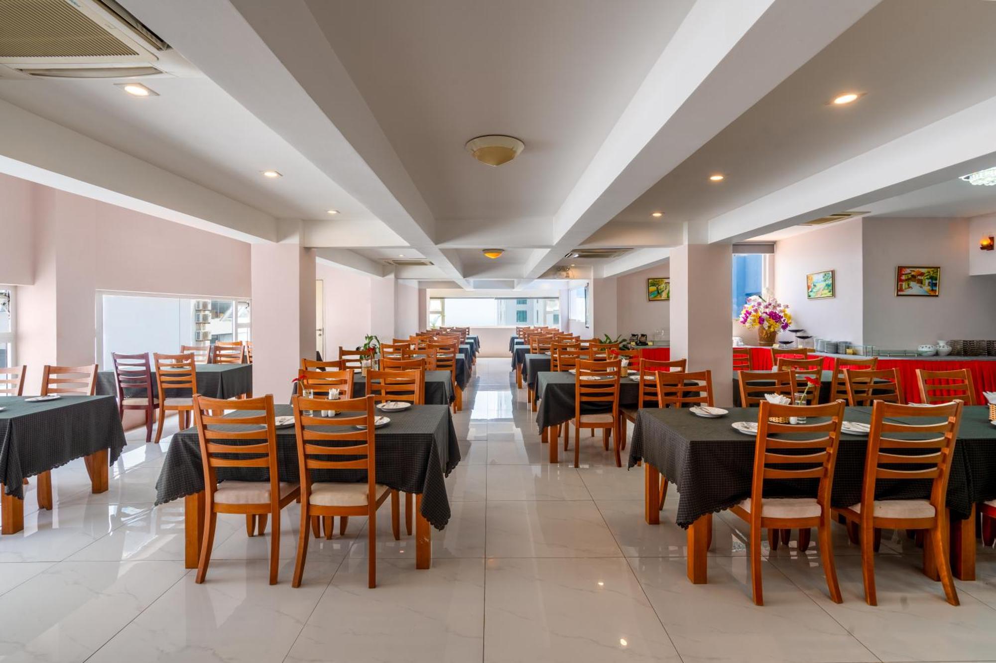 Bidv Beach Hotel Nha Trang Exterior foto